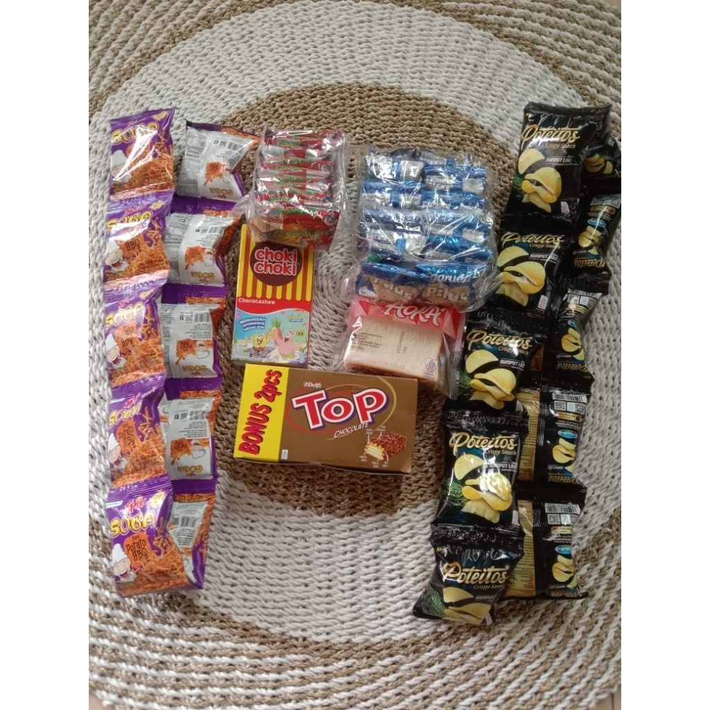 

PAKET HAMPERS SNACK DAN JAJAN OLEH-OLEH