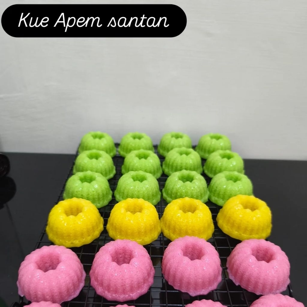 

Kue Apem Santan