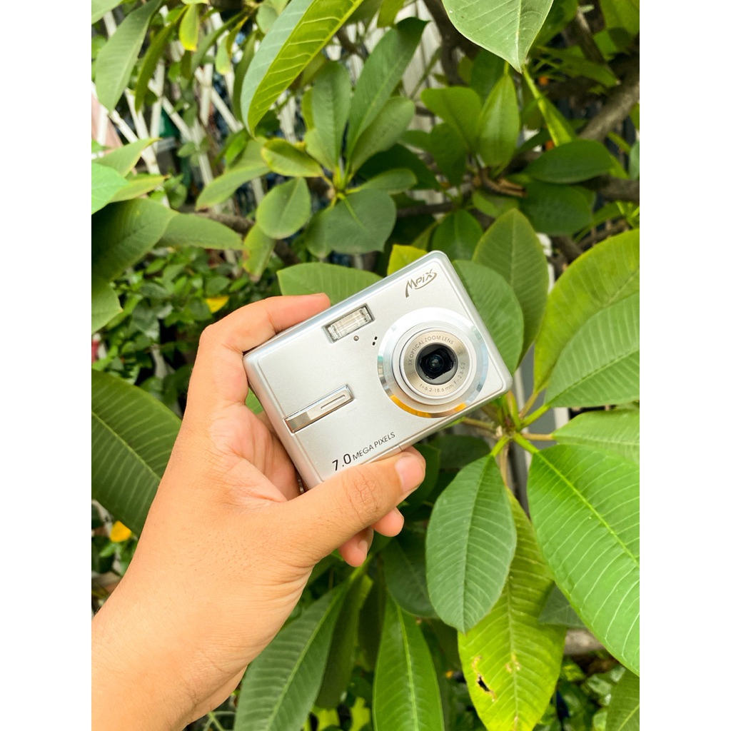 Kamera Digital Digicam pocket Mpix ZX7