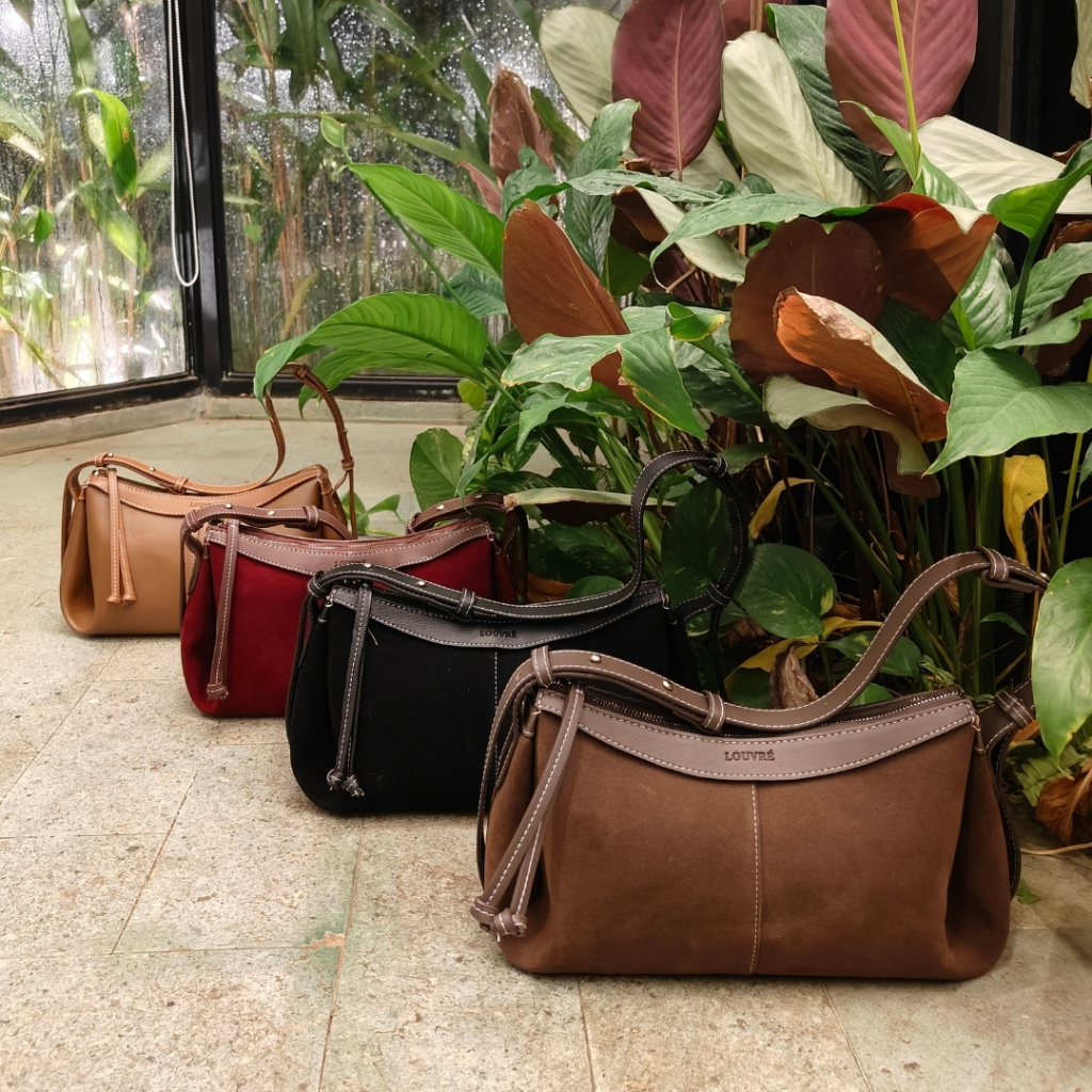 LOUVRE DUMPLING BAG | TAS WANITA | TAS LOKAL WANITA | TAS SELEMPANG WANITA