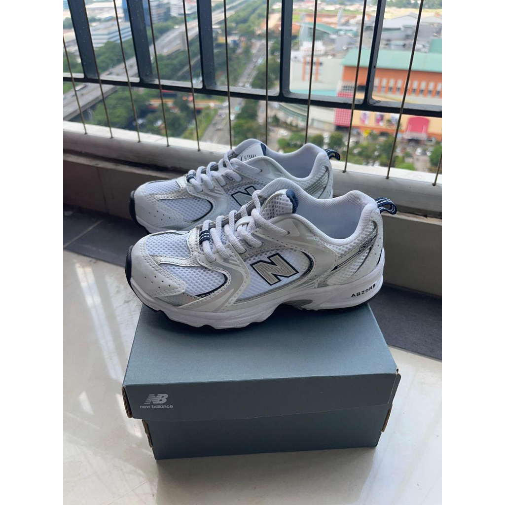 sepatu anak new balance