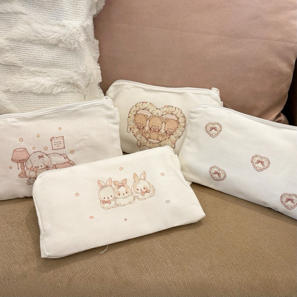 

Mocorie - Felinnea Coquette Pouch / Ribbon Coquette Pouch / Coquette Rabbit Pencil Case / Ribbon Organizer Pouch / Tempat Pensil Coquette Pita / Tempat Penyimpanan Serbaguna