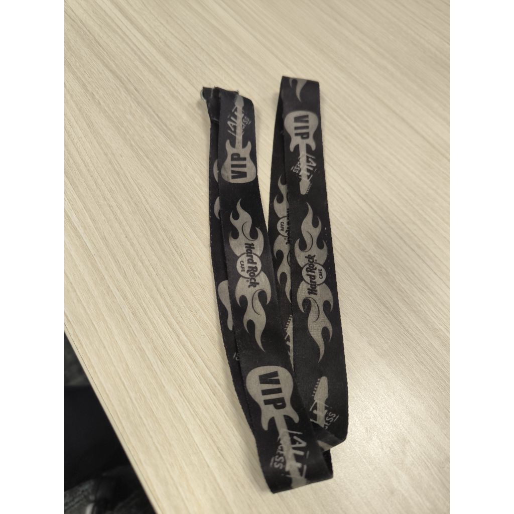 

Lanyard tali ID ori Hard Roc. VIP preloved