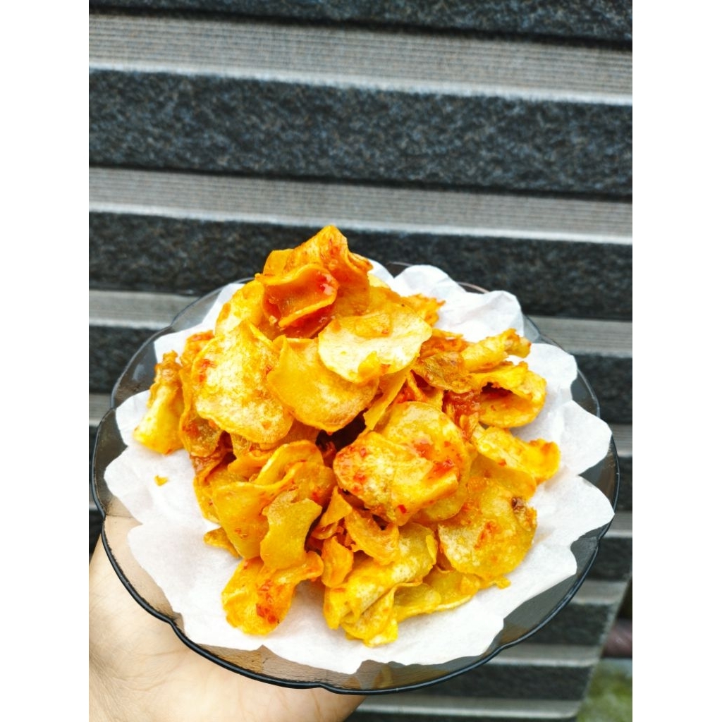 

Keripik Talas Balado Keripik Talas Pedas Manis Keripik Talas
