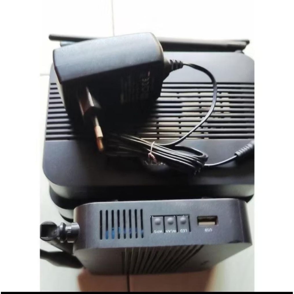 MODEM ROUTER GPON ONT NOKIA G-240W-L ACCESS POINT