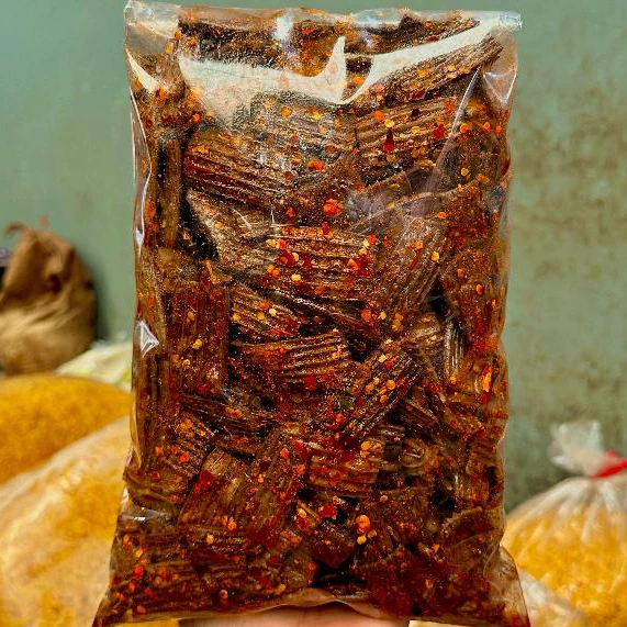 

seblak kerupuk jengkol extra pedas daun jeruk 1 kg
