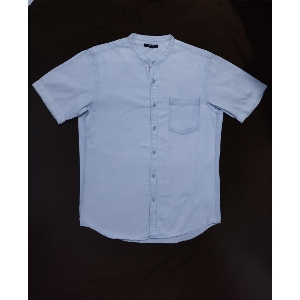 Kemeja Kerah Shanghai Uniqlo sz L