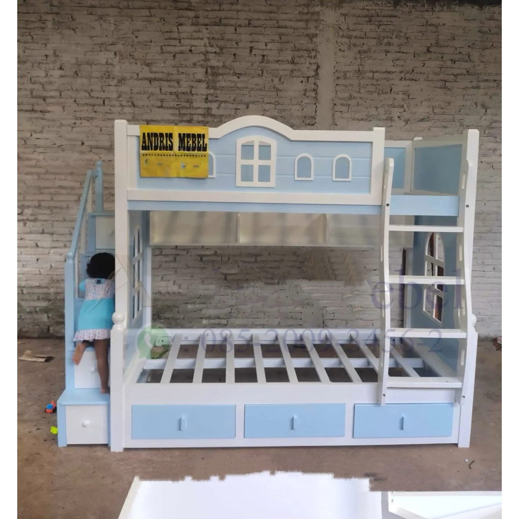 Tempat tidur tingkat anak kayu, Ranjang anak tingkat 3 susun minimalis