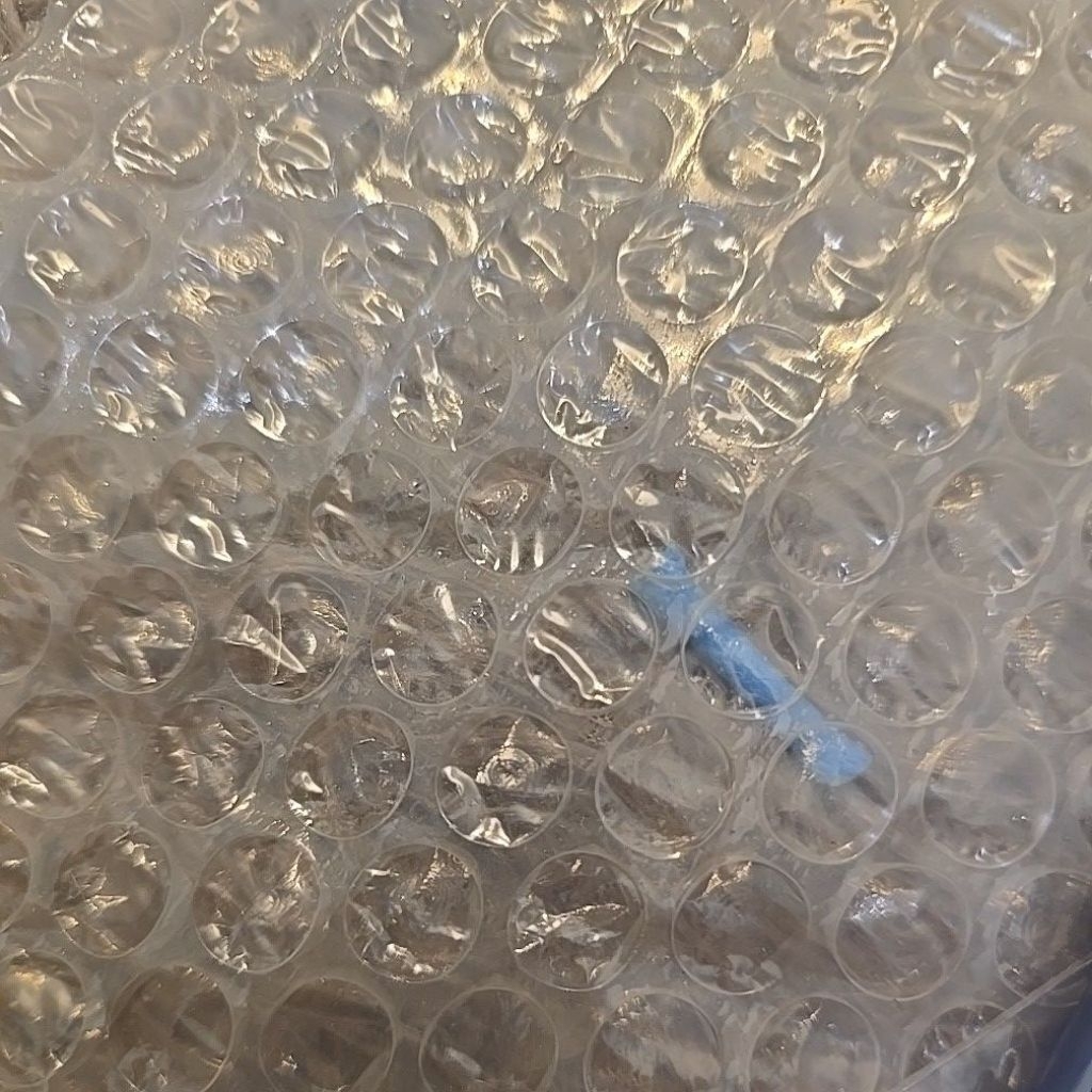 

EXTRA BUBBLE WRAP TAMBAHAN PACKAGING(+admm)