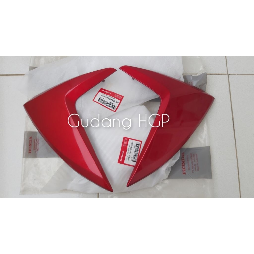 Cover L & R Set Red Maroon Body Sayap Depan Kiri Kanan Vario 110 F1 2014-2015 64501 64601-K46-N00CSR