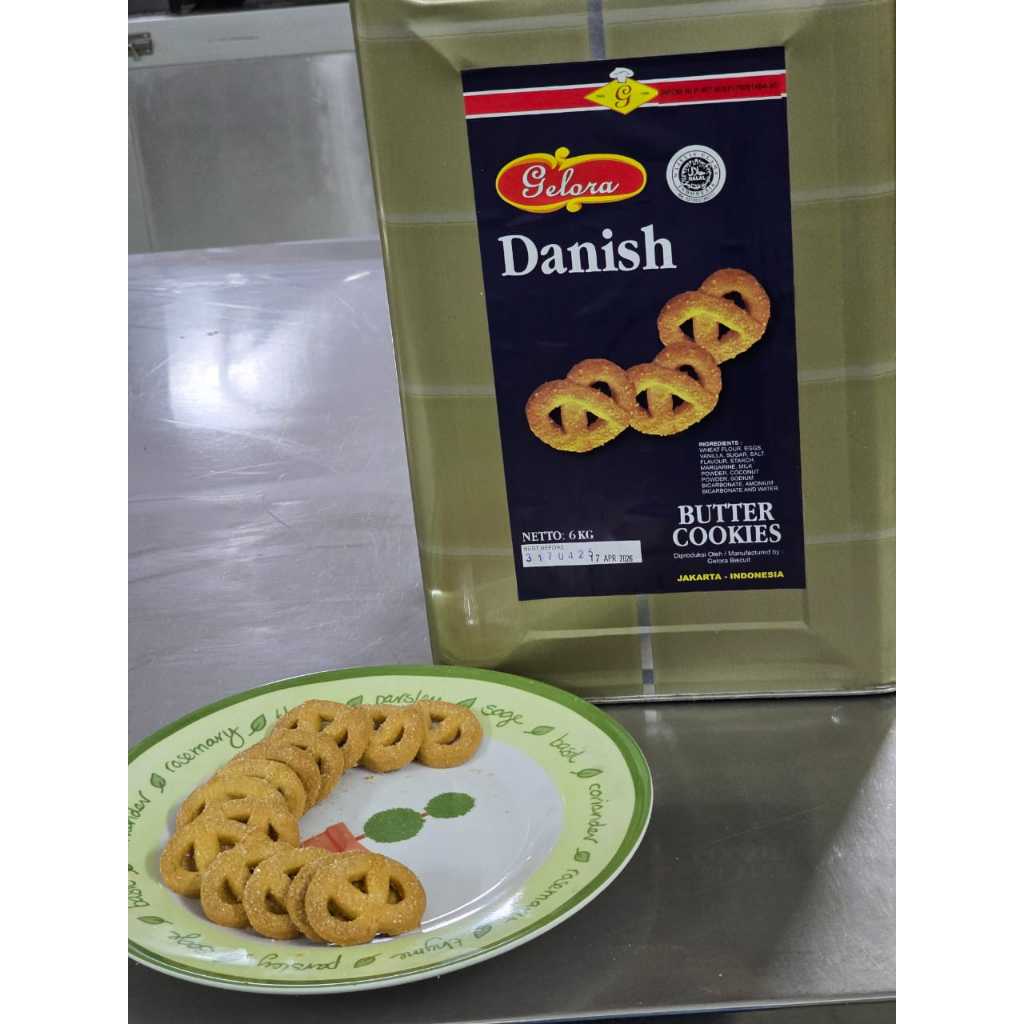 

Sehati Snack - Biskuit Danish Butter Cookies Danis Glora Cemilan Enak Renyah | 250gr, 500gr Ecer