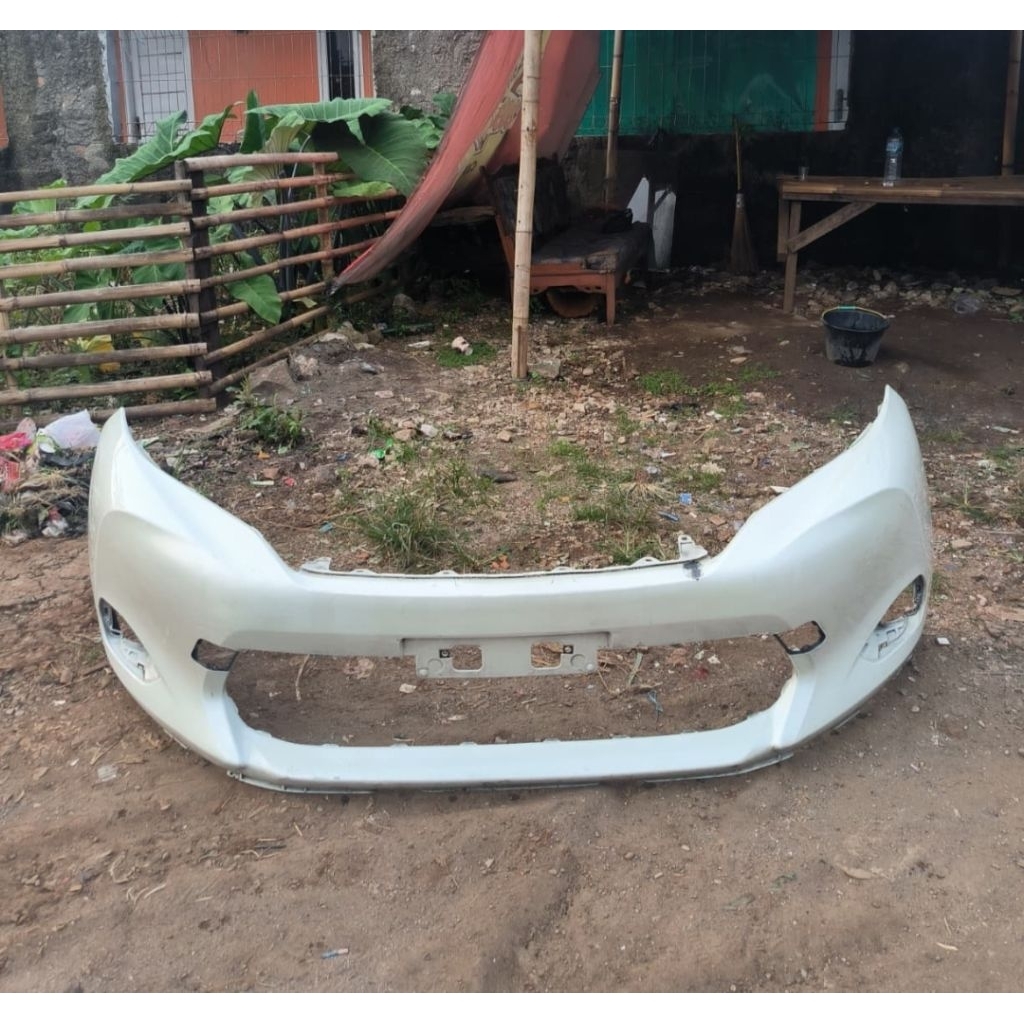 bumper/bemper depan toyota Harrier 2015-2016