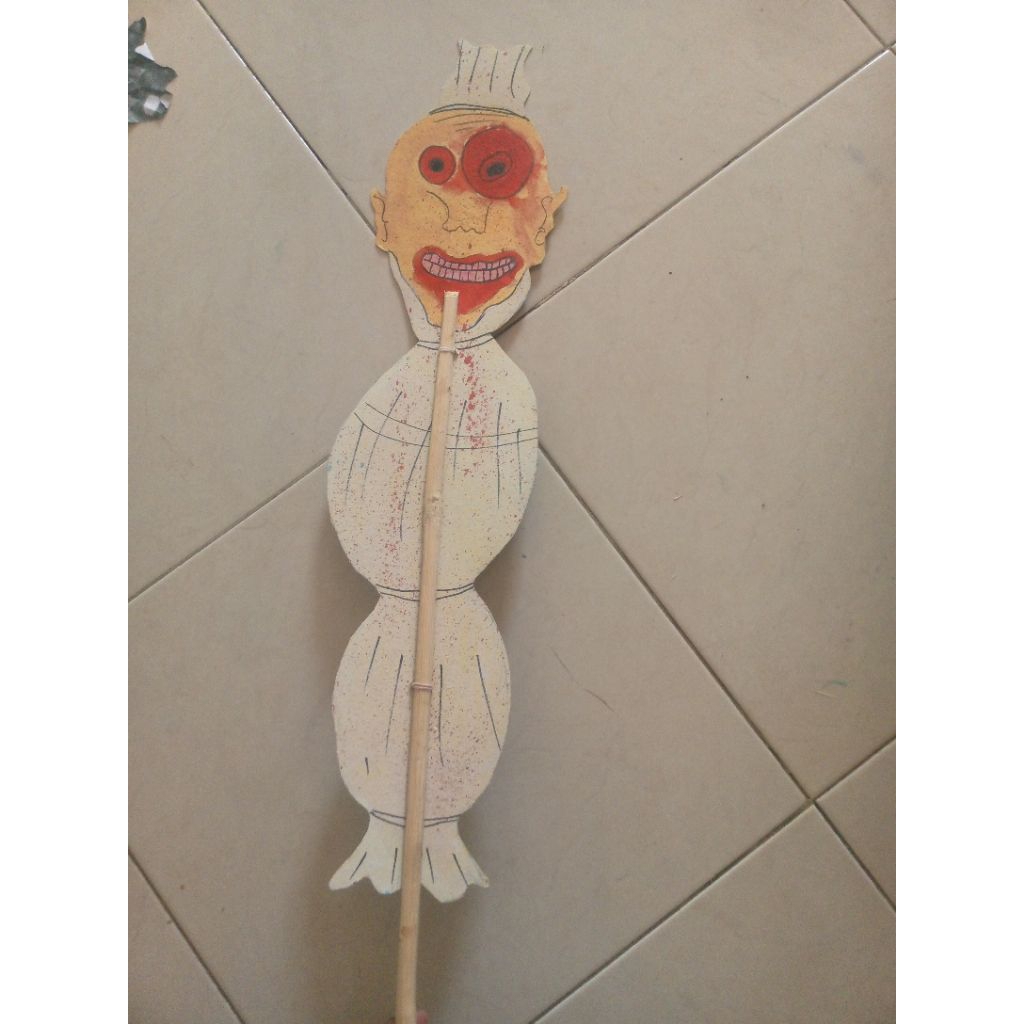 wayang karton pocong"an