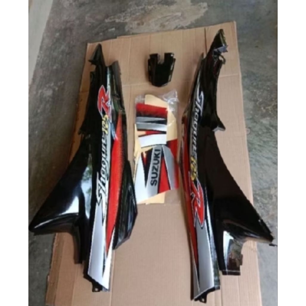 cover body Shogun 125 R warna hitam pluss striping berkualitas