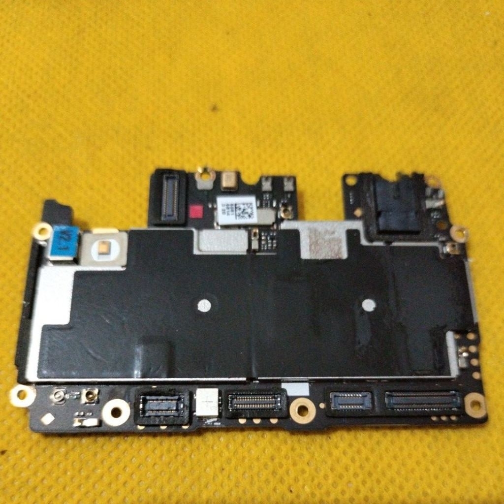 Motherboard / mesin Oppo R7S Bekas,  hidup, minus sesuai deskripsi