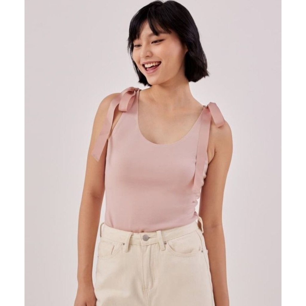 

top pita pink love bonito