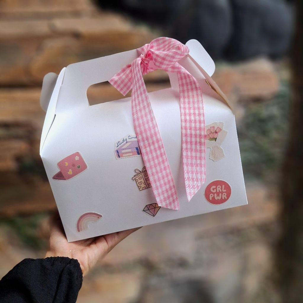 

Hampers Gable Box (hanya box saja)