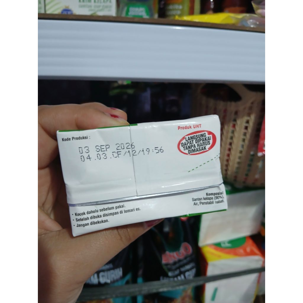

sun kara 200ml 1dus isi 12pcs expaeid aman
