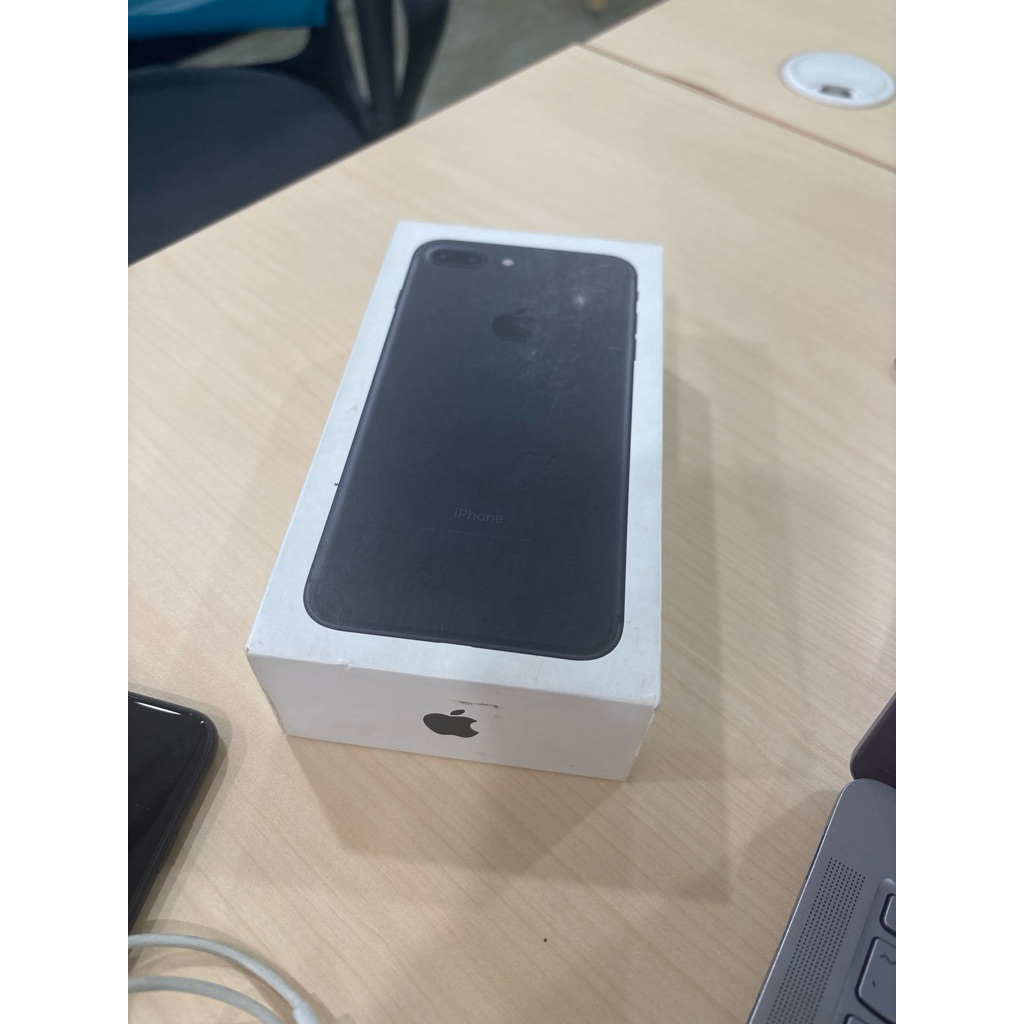 Iphone 7+ 128gb