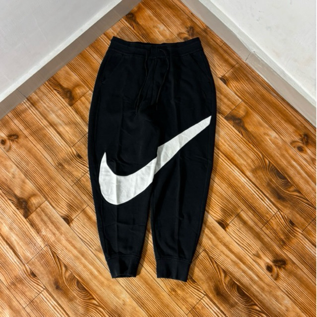 n Big Swoosh Jogger Pants Black Second