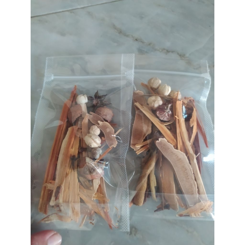 

jamu godog tradisional/ramuan rebusan tradisional/herbal alami/herbal tradisional