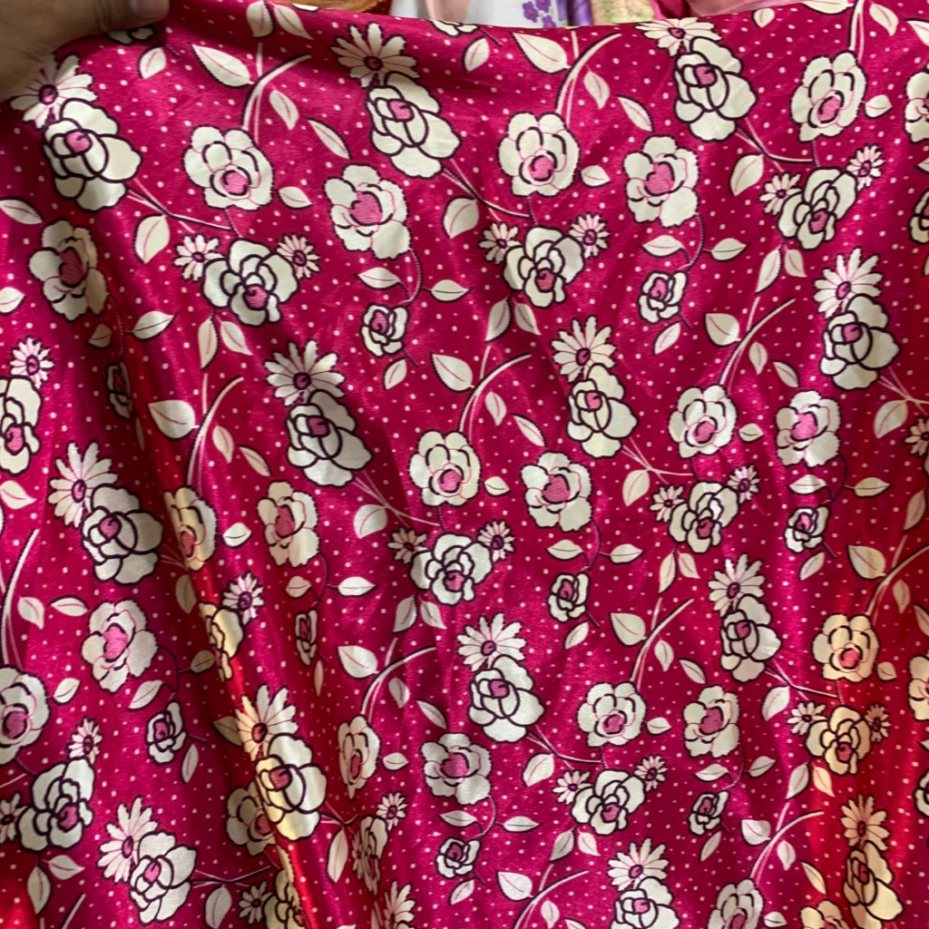 kain satin motif - kain silk satin motif bunga - kain satin motif bunga