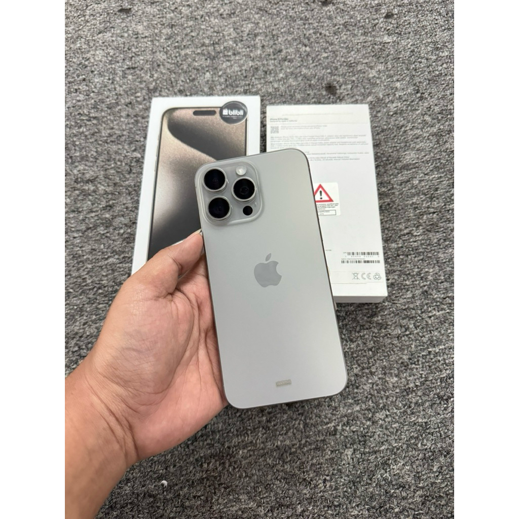iphone 15 pro max 1TB ibox second