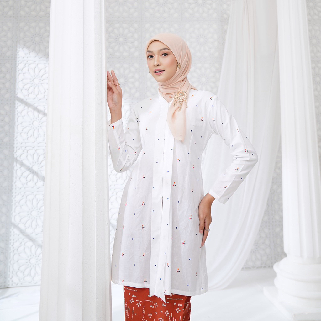 Kebaya Jumputan Solo asli / Kebaya Kartini Kondangan/ Kebaya Kutubaru Putih