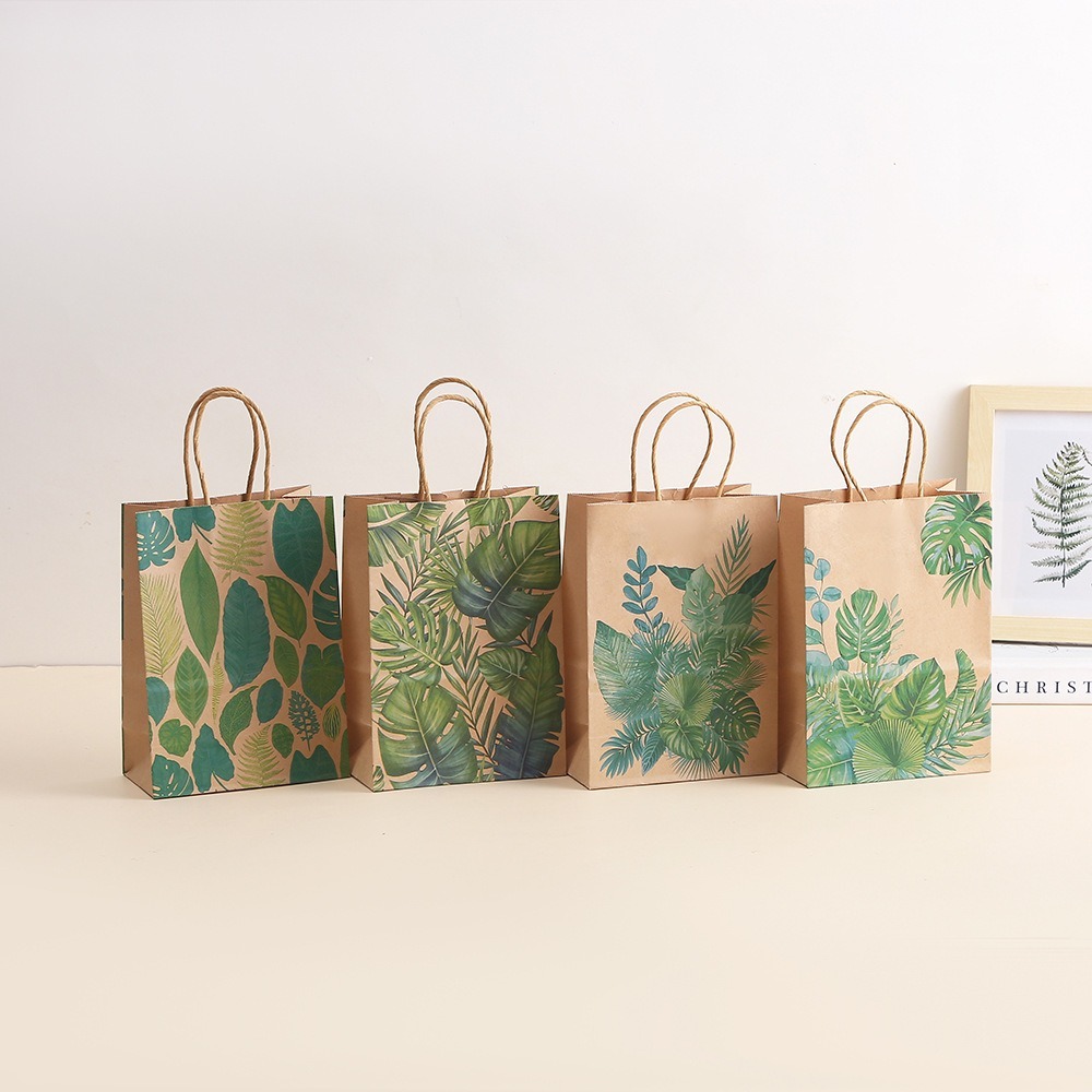 

PAPERBAG KRAFT PAPER TROPICAL LEAVES / Tas hampers craft paper
