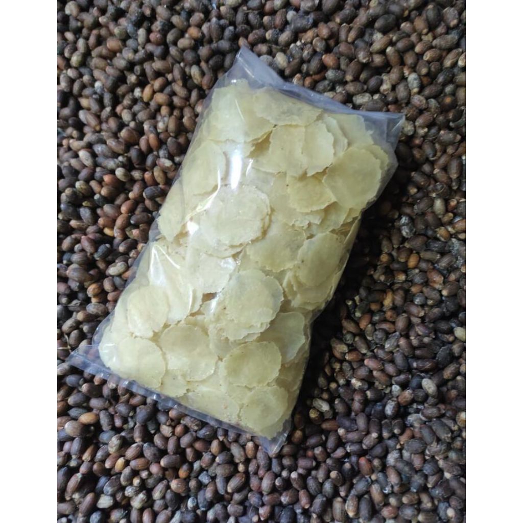 

KRIPIK EMPING MELINJO KHAS KEBUMEN