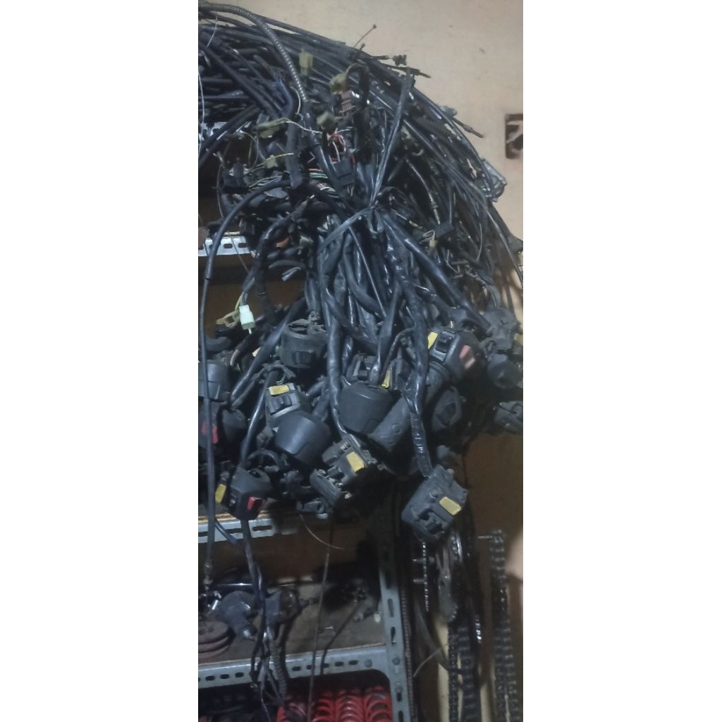 holder kanan kiri Mega pro/tiger ori