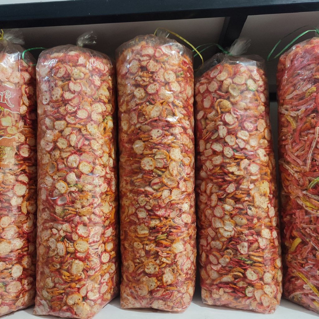 

Mira Snack - (COD) 1kg Krupuk Seblak Bantet Kering/ Kripik Seblak Pedas Mantap