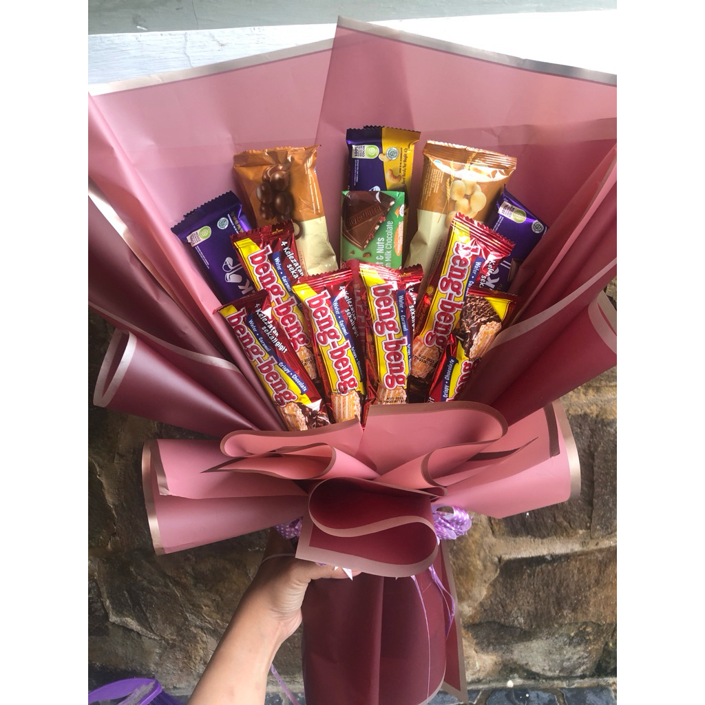 

Bucket Cokelat Valentine
