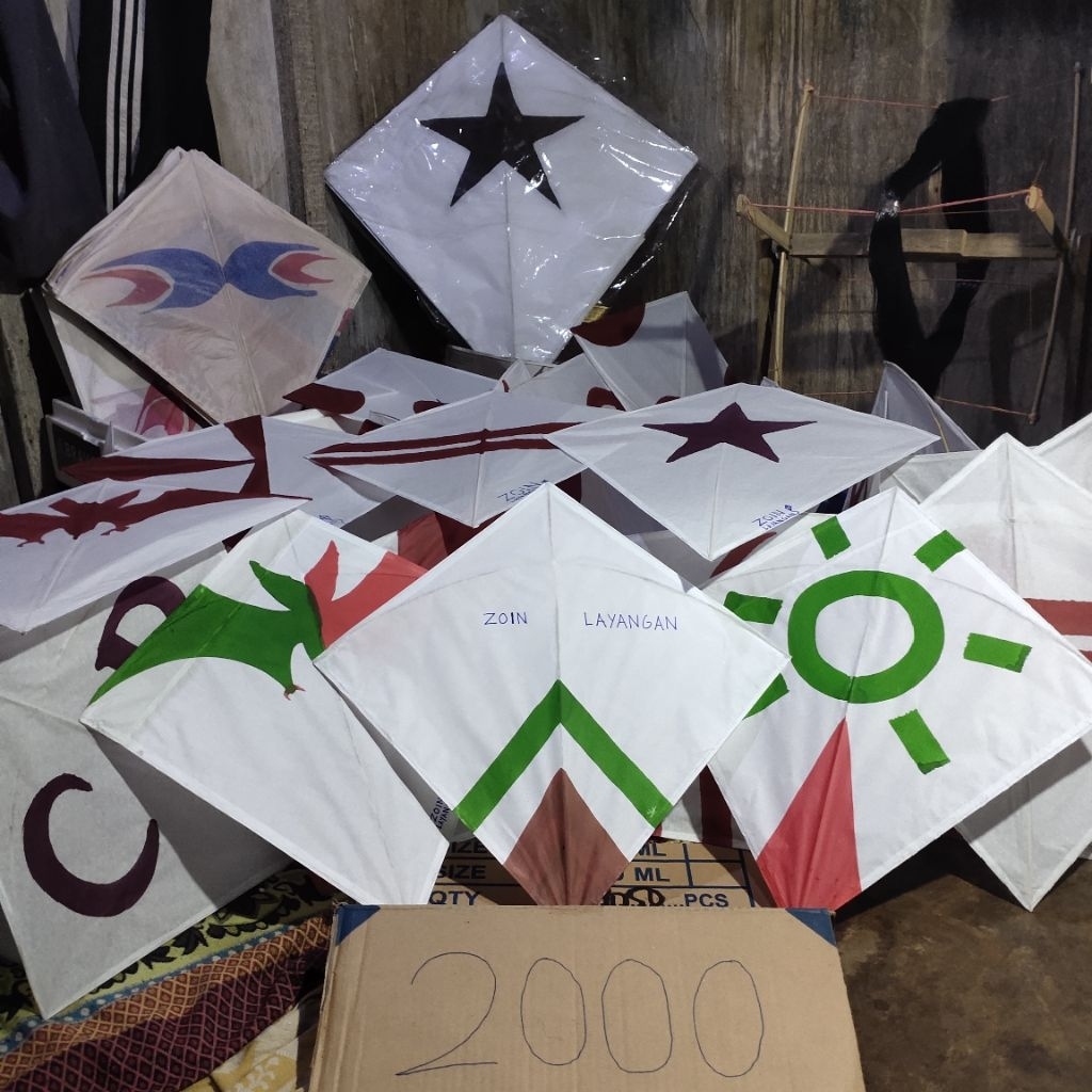 Layangan seot satuan & grosir murah ukuran 58/54 minimal pemesanan (50)pcs kualitas bagus layangan s