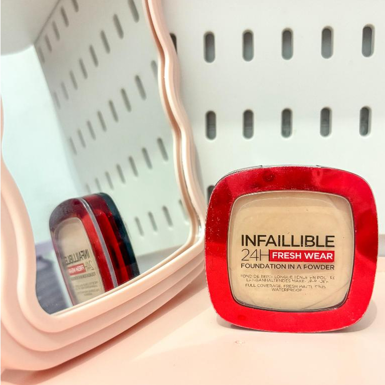 [PRELOVED] Loreal Infaillible Powder Foundation Shade 130 Beige / Two Way Cake / Bedak Padat