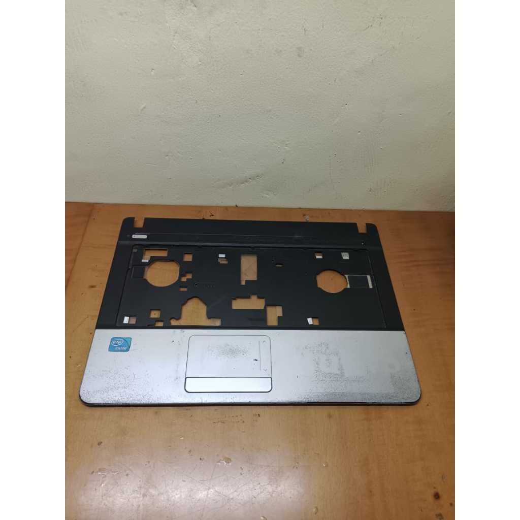 Kesing Cassing Frame Keyboard Laptop Acer Aspire E1-421