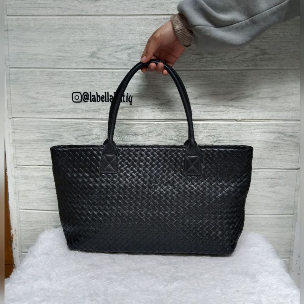 Ginza Diana Tas Wanita Anyaman Kulit Asli