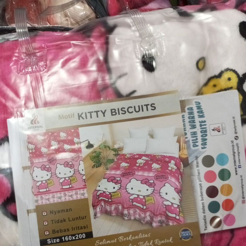 selimut ladyrose hello kitty