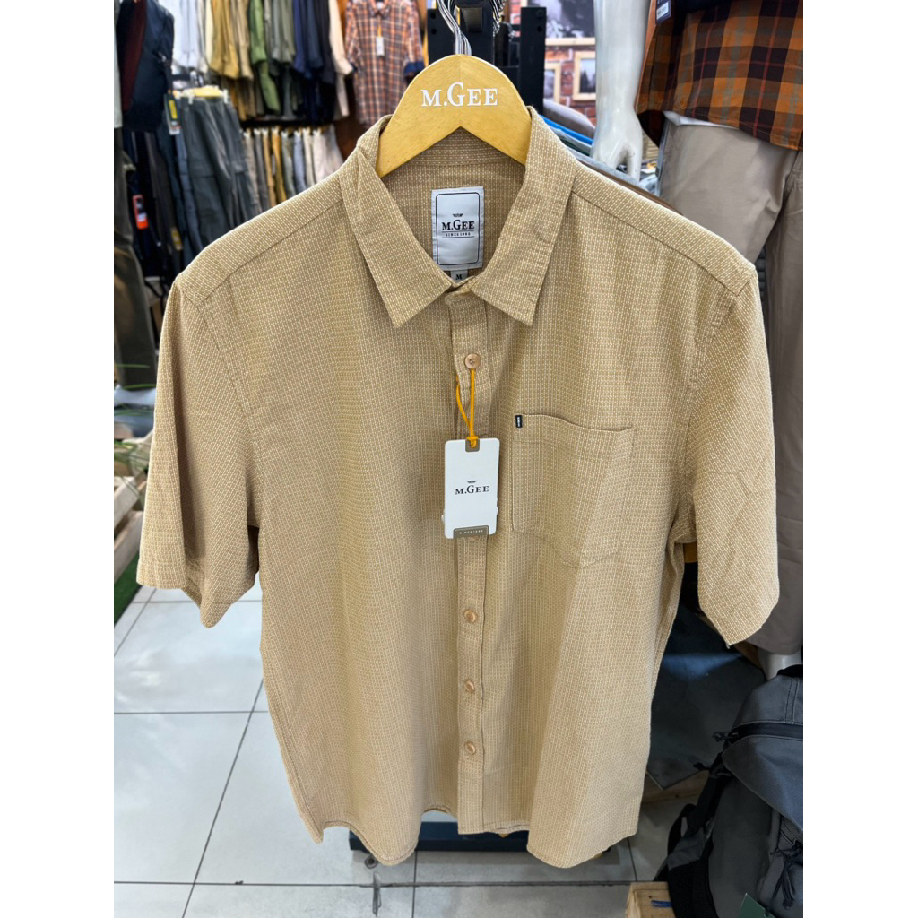 MGee kemeja pria lengan pendek Alto C128 Mustard