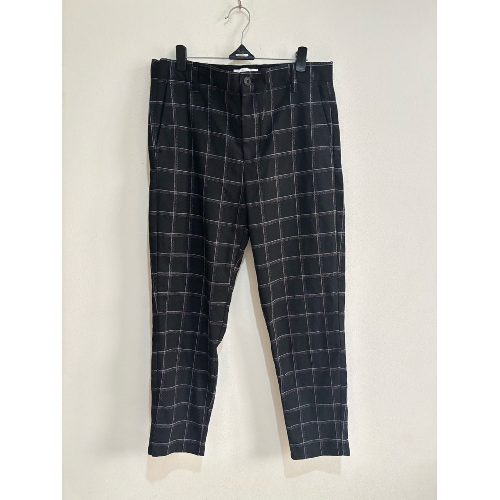 PULL&BEAR CELANA TARTAN PRIA