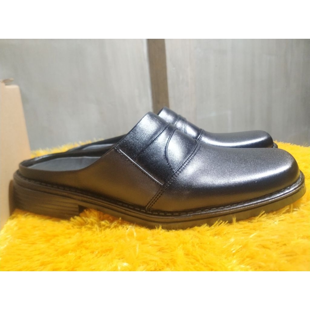 Sepatu sandal slop kulit jawa sepatu sandal pria kelbut tumpul