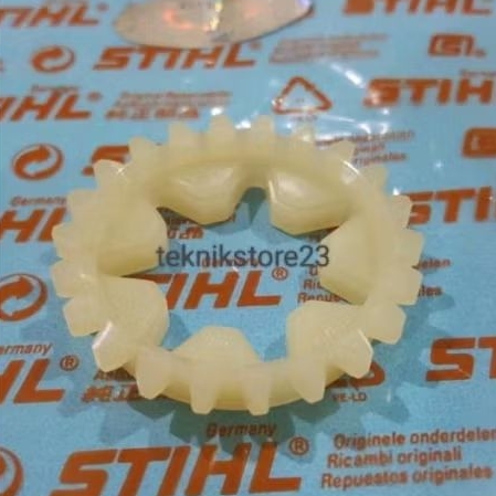 SPUR GEAR SENSO MS038 MS381 STIHL ORIGINAL / Gigi pompa oli senso stihl 038/ms381 / gigi bintang sen