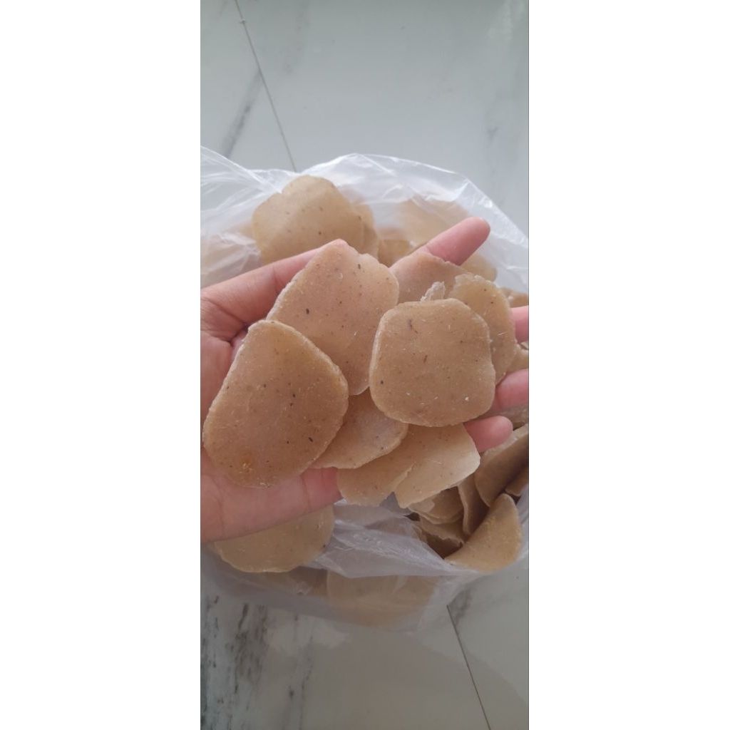 

krupuk ikan mentah produksi sendiri