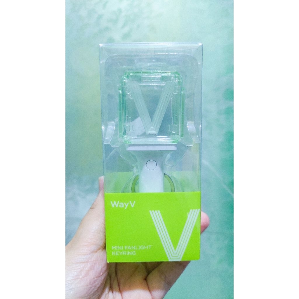 [READY STOCK] WAYV MINI FANLIGHT KEYRING LIGHTSTICK KEYRING NCT WAYV