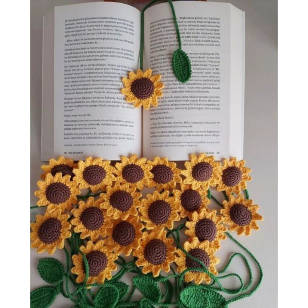 

Pembatas buku~bookmark rajut~ Bisa custom motif