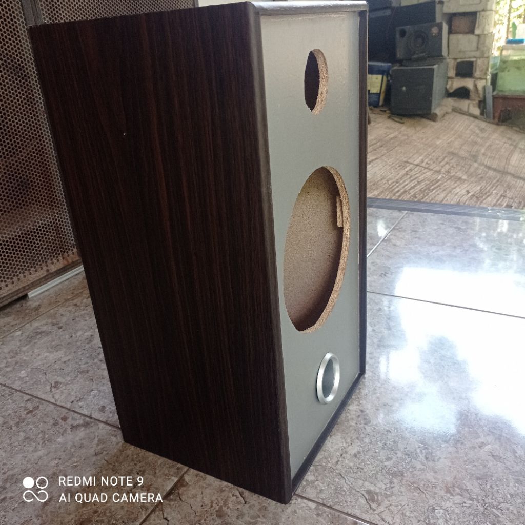 box speaker pasif 8  inchi