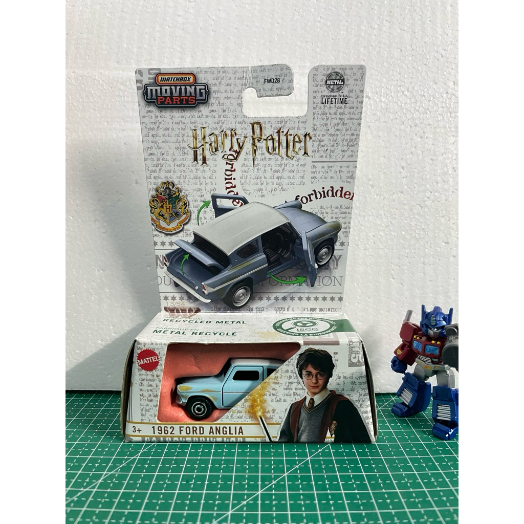Matcbox Ford Anglia Harry Potter, Matchbox moving parts, mbx