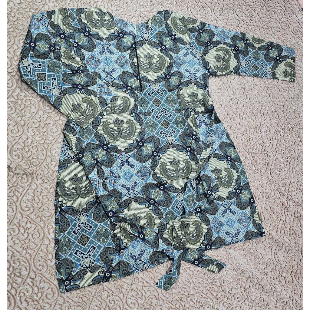Blouse Batik wanita Bahan Batik Keris
