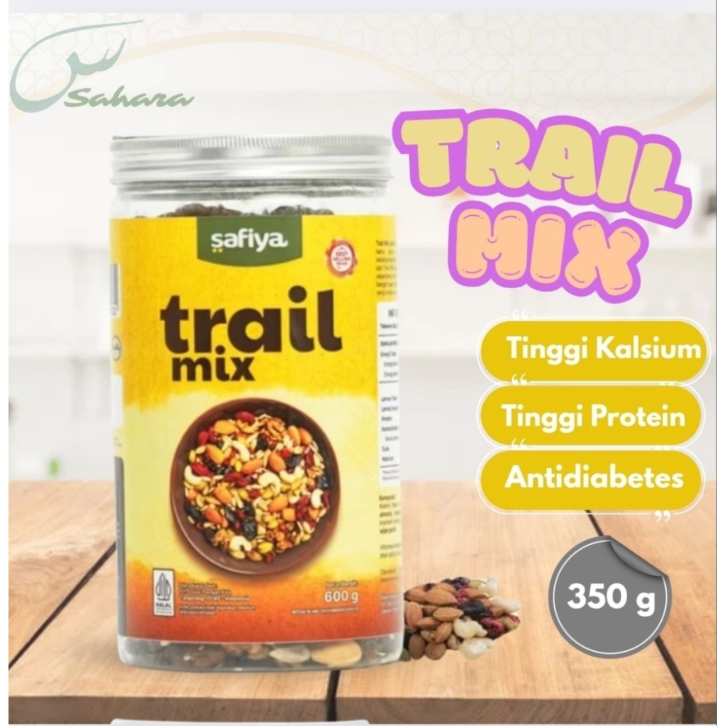 

Trail Mix Safiya Berries Nuts & Seed isian komplit Fruity Tasty - Jar 600 g