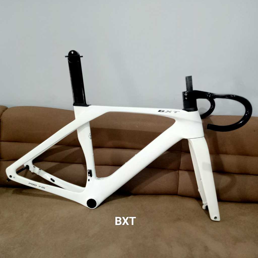 FRAME CARBON BXT DISC BRAKE FRAME SEPEDA ROAD BIKE CARBON BXT DISC BRAKE BERGARANSI